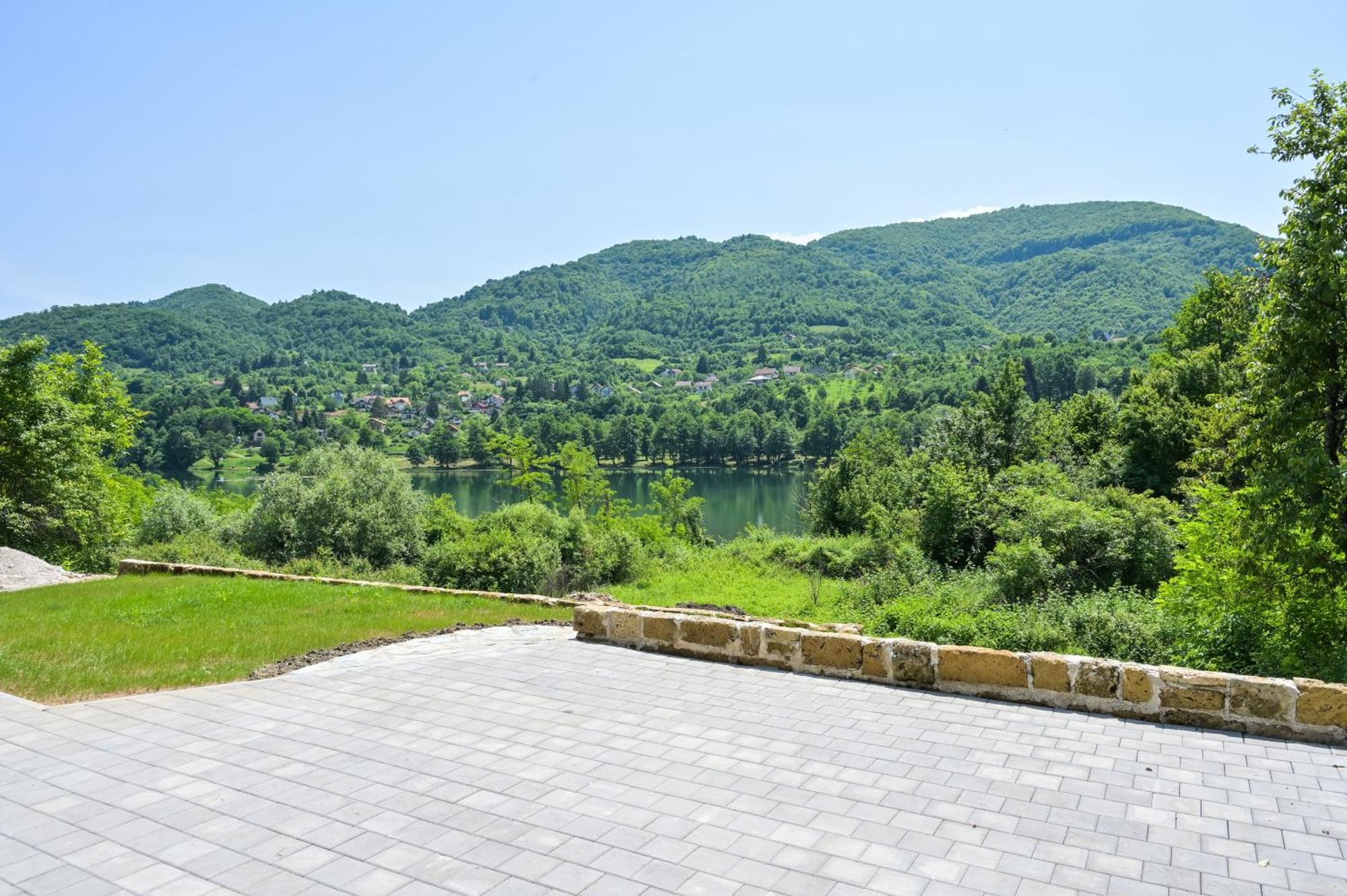 Villa Anita Яйце Экстерьер фото